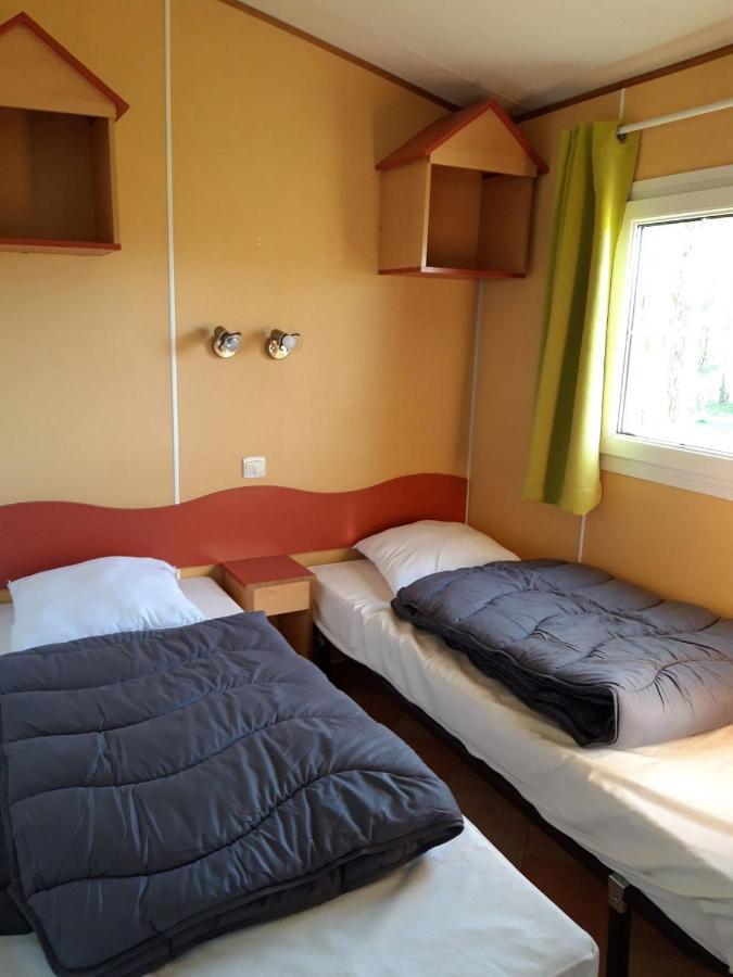 Camping Des 2 Rives- Mobilhomes Etang-sur-Arroux Exterior foto